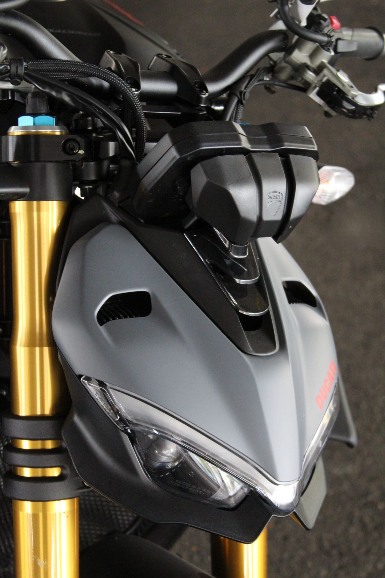 2024 Ducati Streetfighter V4 S in Portland, Oregon - Photo 3