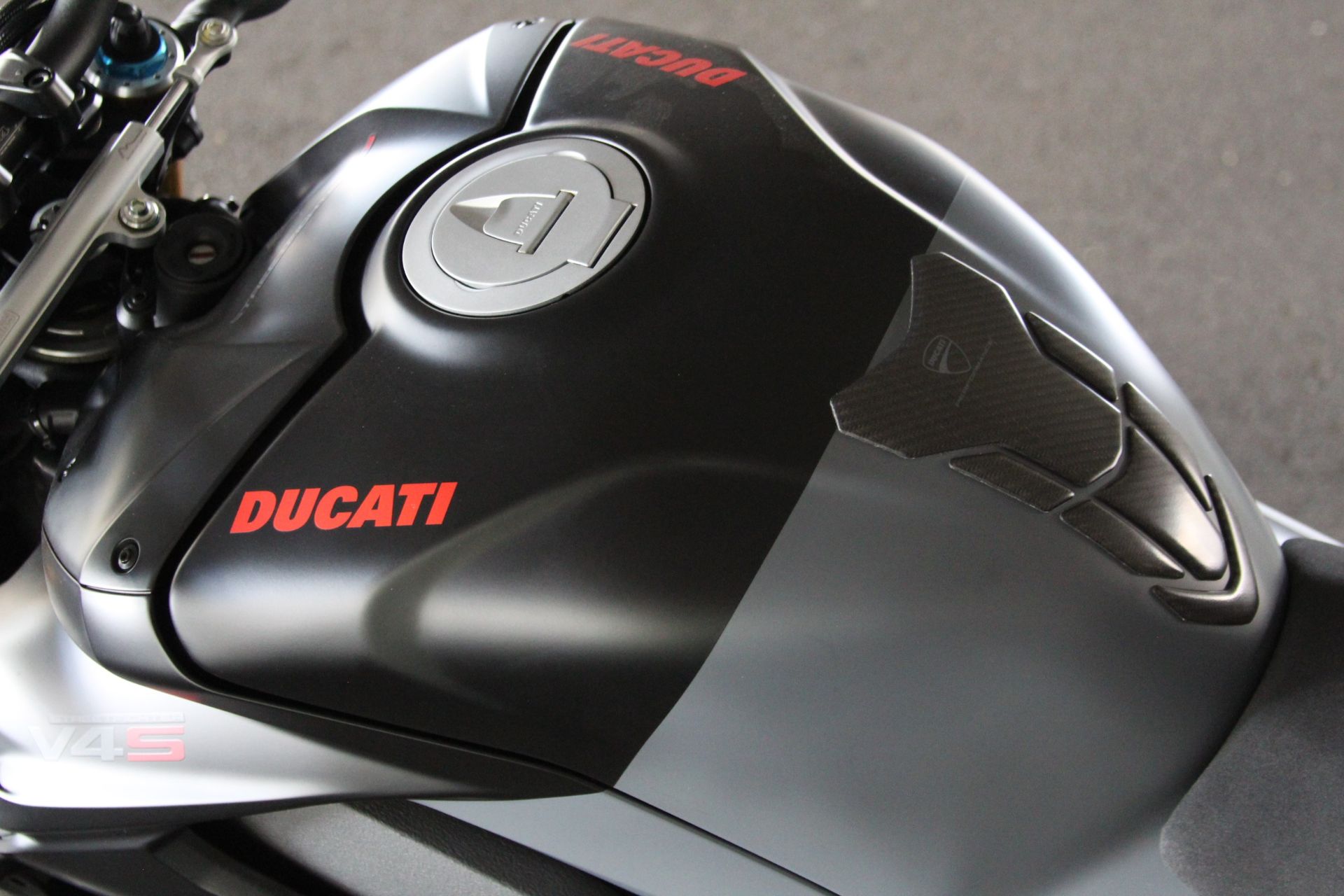 2024 Ducati Streetfighter V4 S in Portland, Oregon - Photo 7
