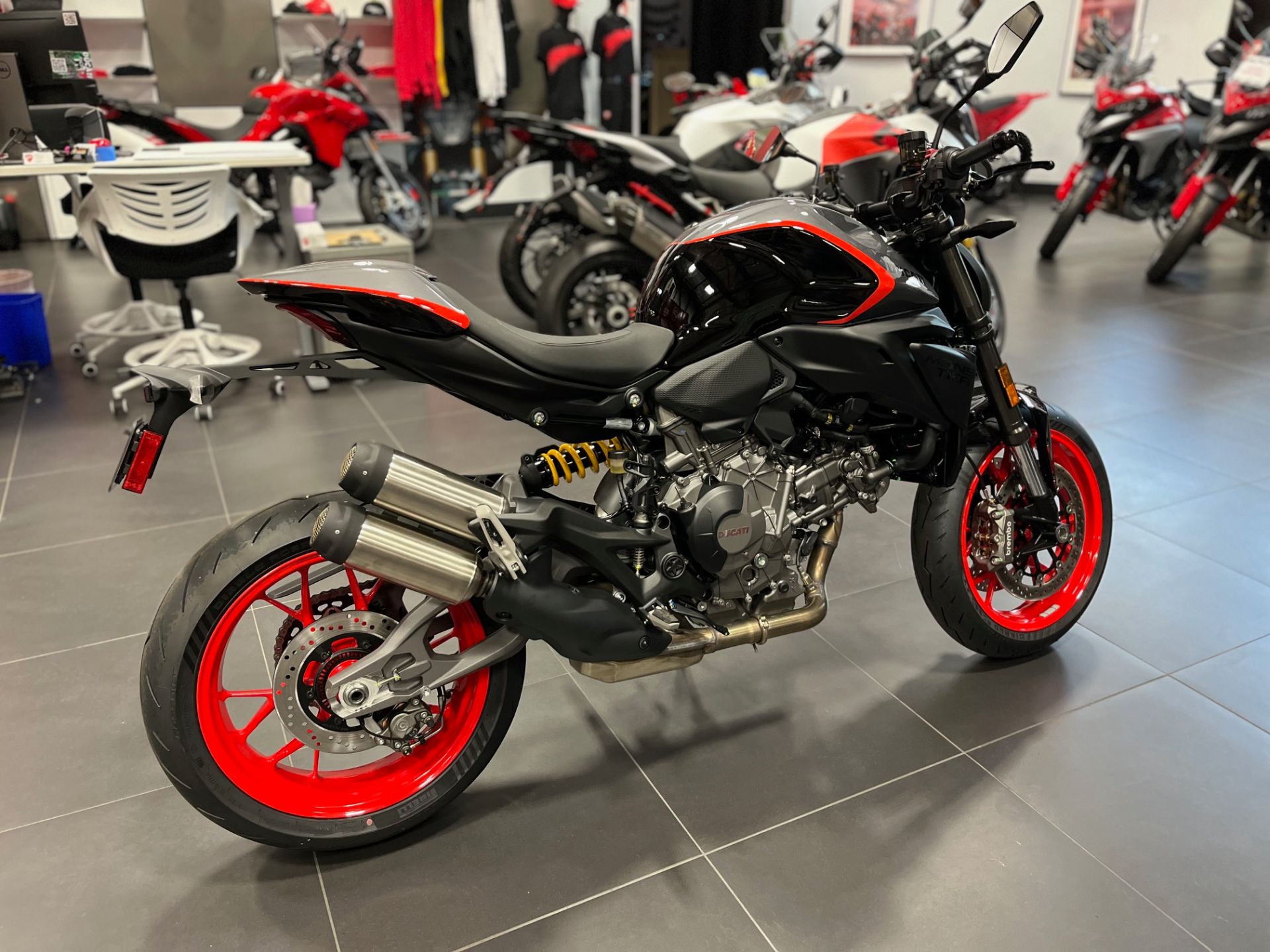 2026 Ducati Monster + in Portland, Oregon - Photo 5