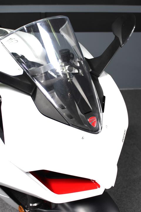 2023 Ducati Panigale V2 in Portland, Oregon - Photo 7