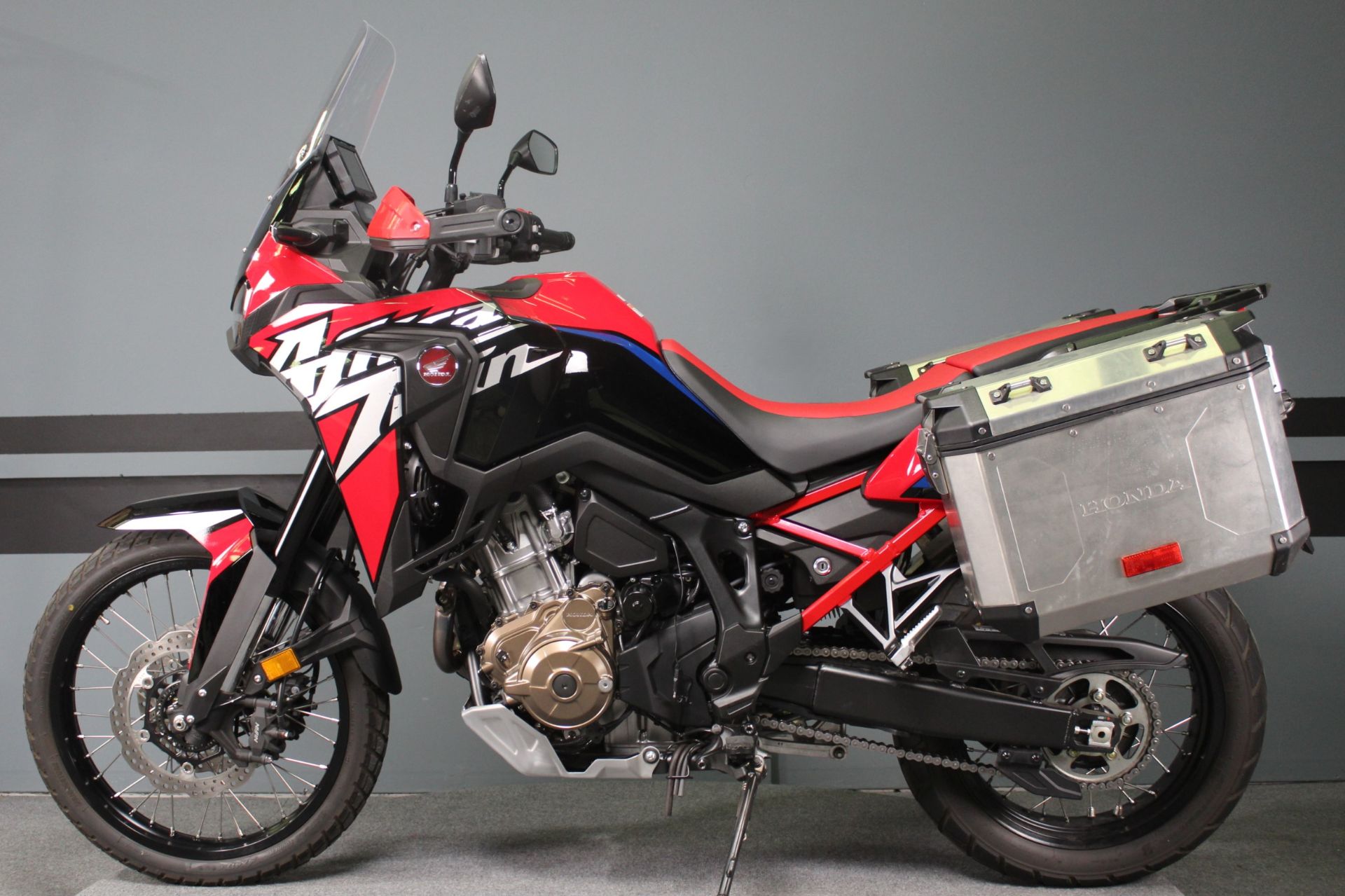 2022 Honda Africa Twin DCT in Portland, Oregon - Photo 4