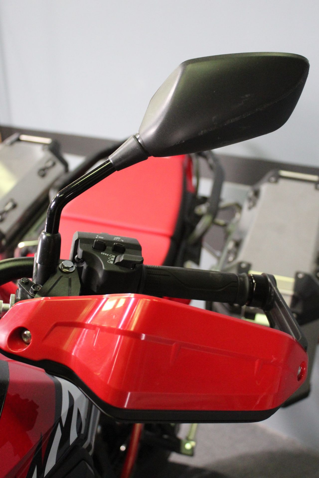 2022 Honda Africa Twin DCT in Portland, Oregon - Photo 10
