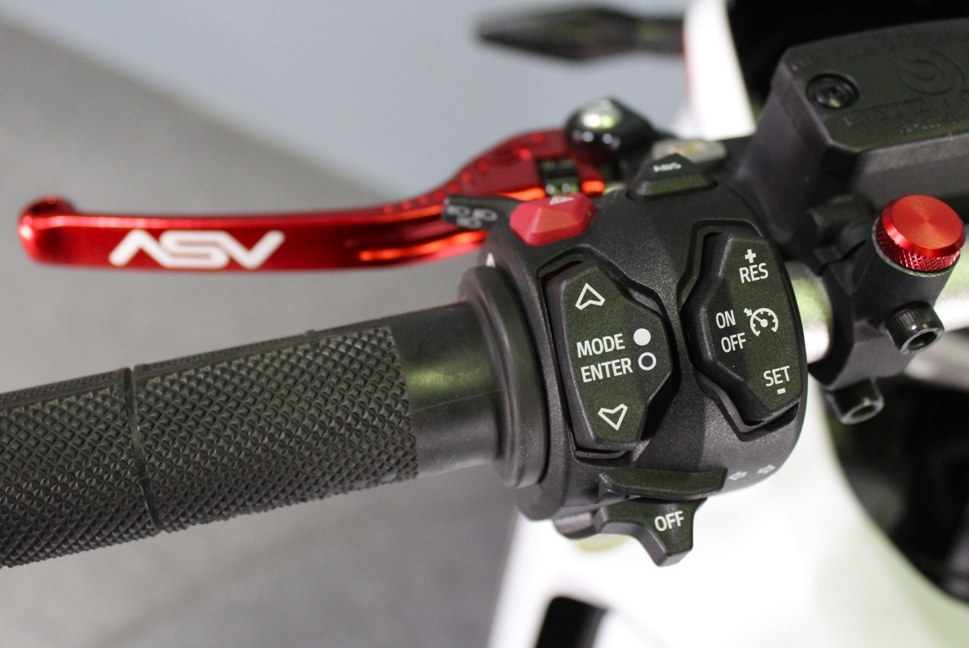 2024 Ducati DesertX in Portland, Oregon - Photo 9