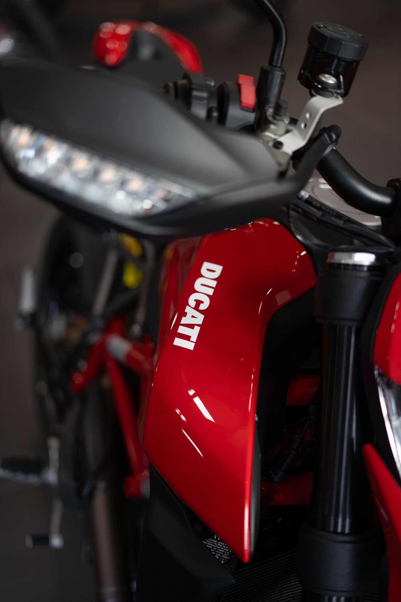 2025 Ducati Hypermotard 950 in Portland, Oregon - Photo 7