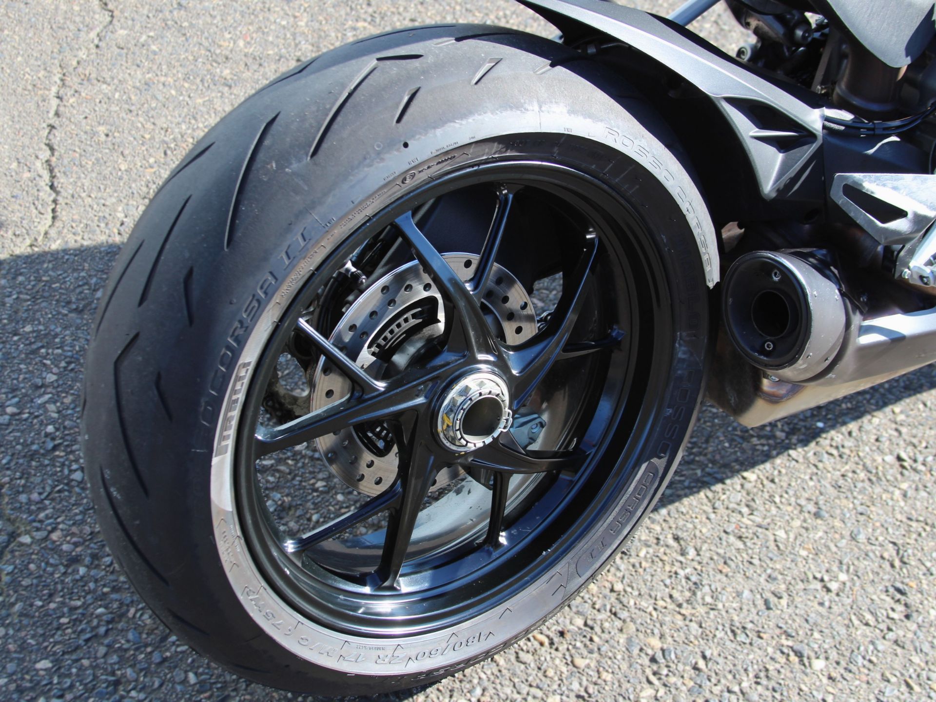 2022 Ducati Streetfighter V2 in Portland, Oregon - Photo 13