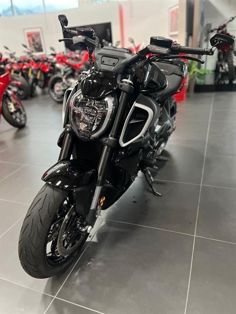 2024 Ducati Diavel V4 in Portland, Oregon - Photo 7