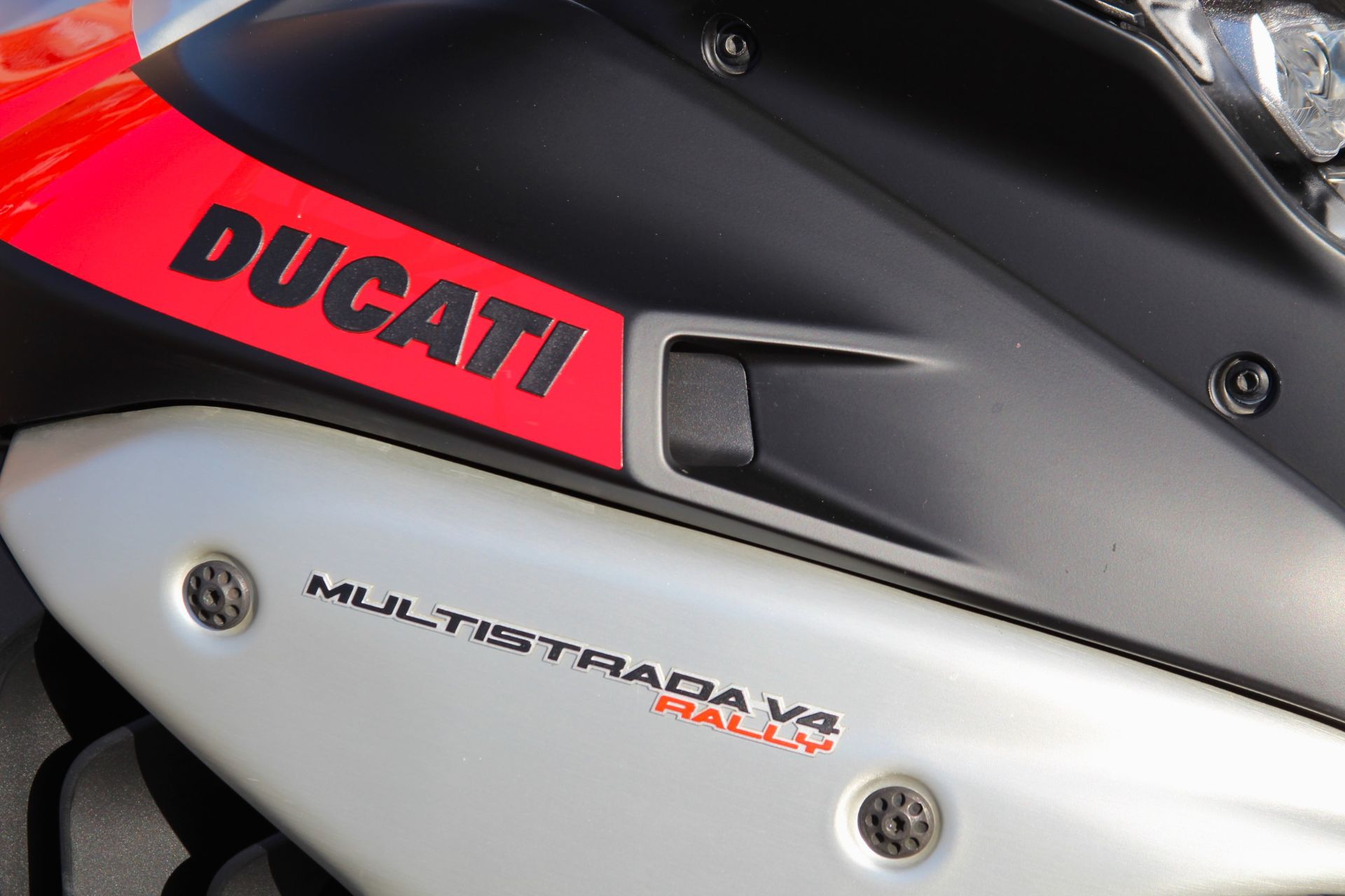 2024 Ducati Multistrada V4 Rally Adventure Travel & Radar in Portland, Oregon - Photo 3
