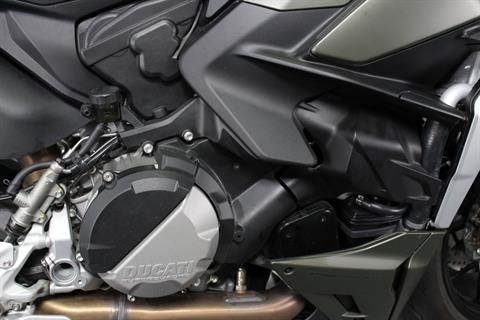 2023 Ducati Streetfighter V2 in Portland, Oregon - Photo 11