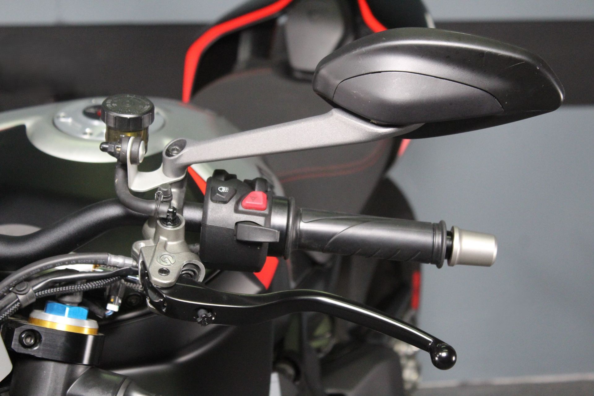 2022 Ducati Streetfighter V4 SP in Portland, Oregon - Photo 10