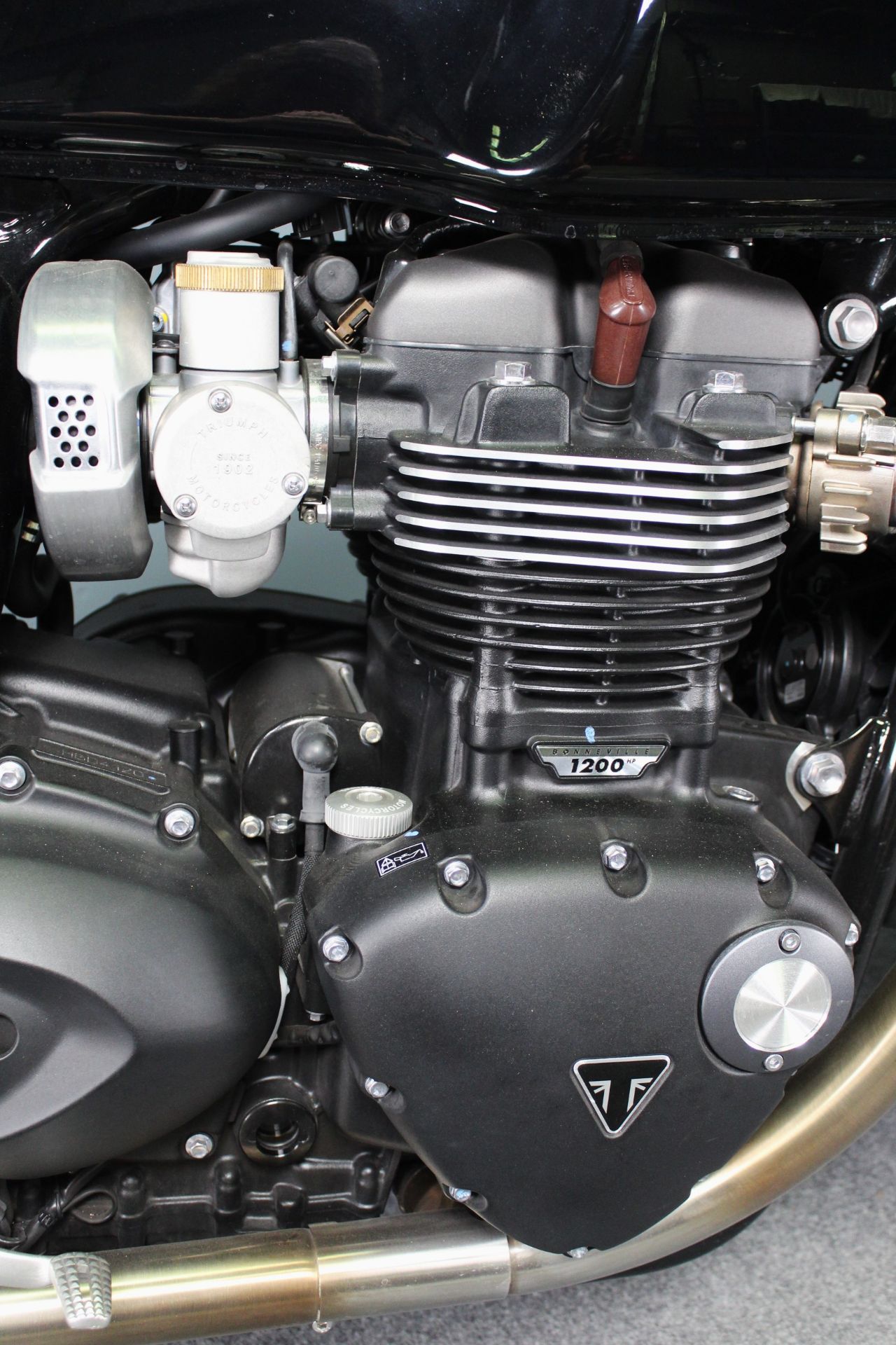 2024 Triumph Thruxton RS in Portland, Oregon - Photo 12