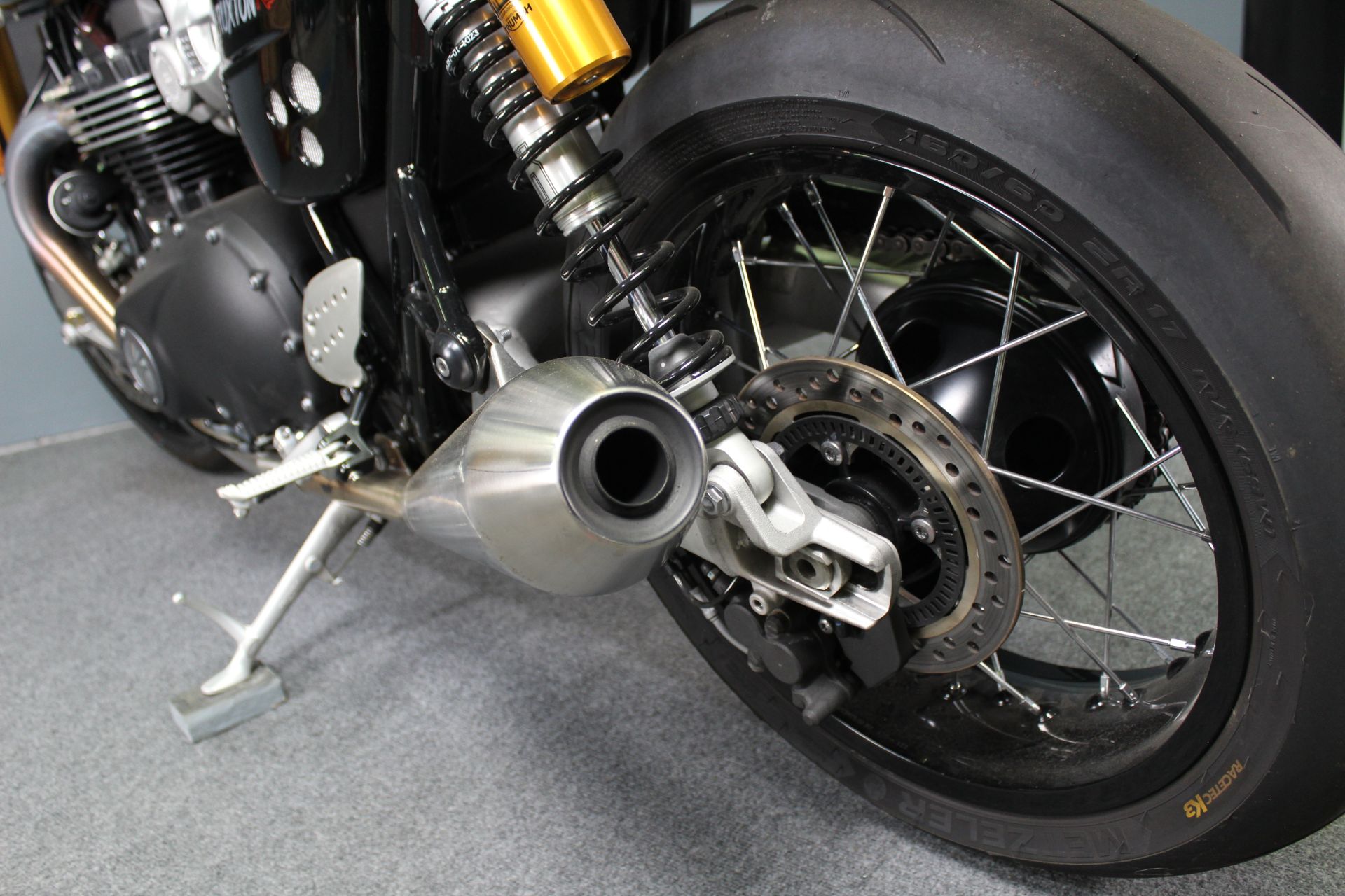 2024 Triumph Thruxton RS in Portland, Oregon - Photo 20