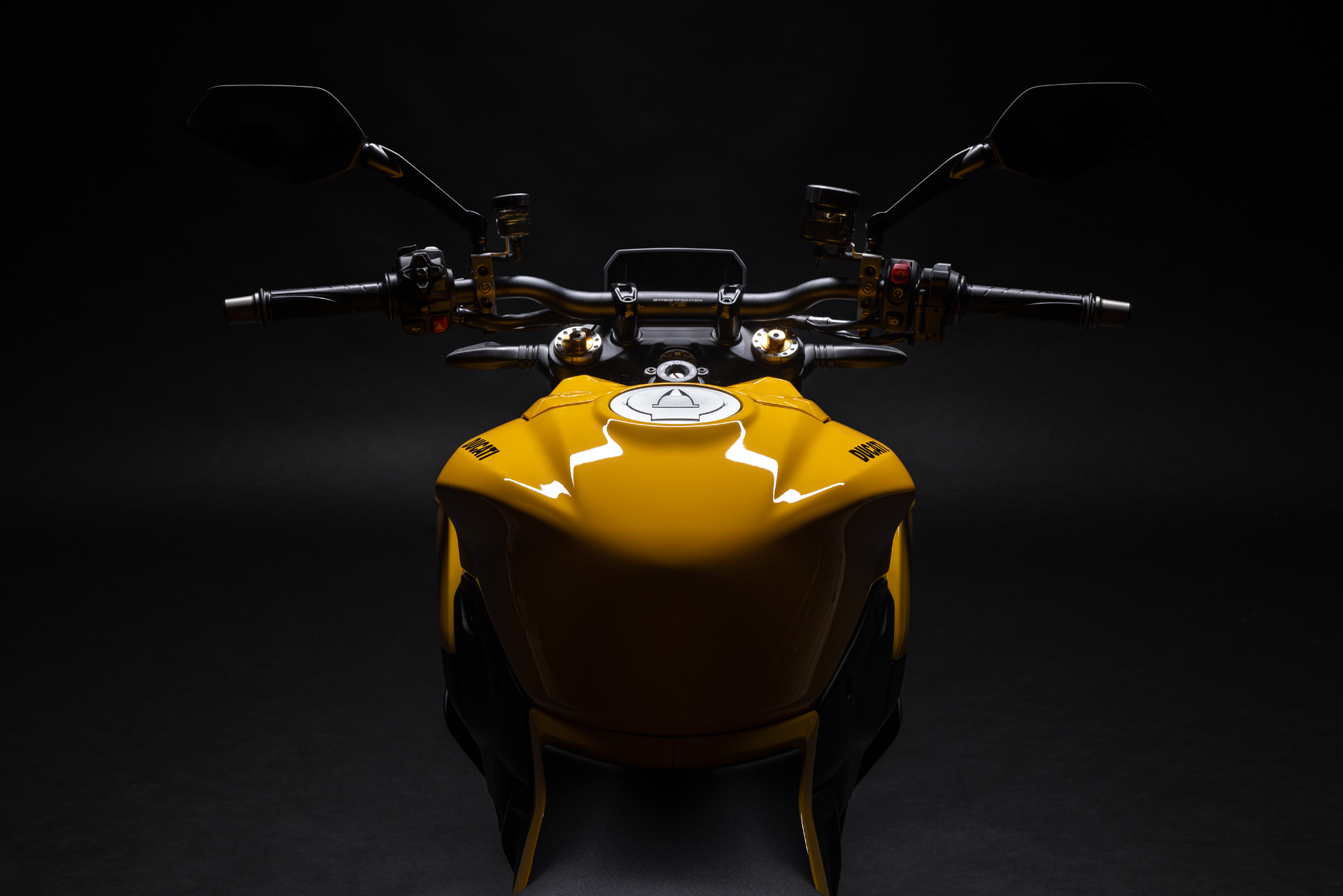 2026 Ducati Streetfighter V2S in Portland, Oregon - Photo 13