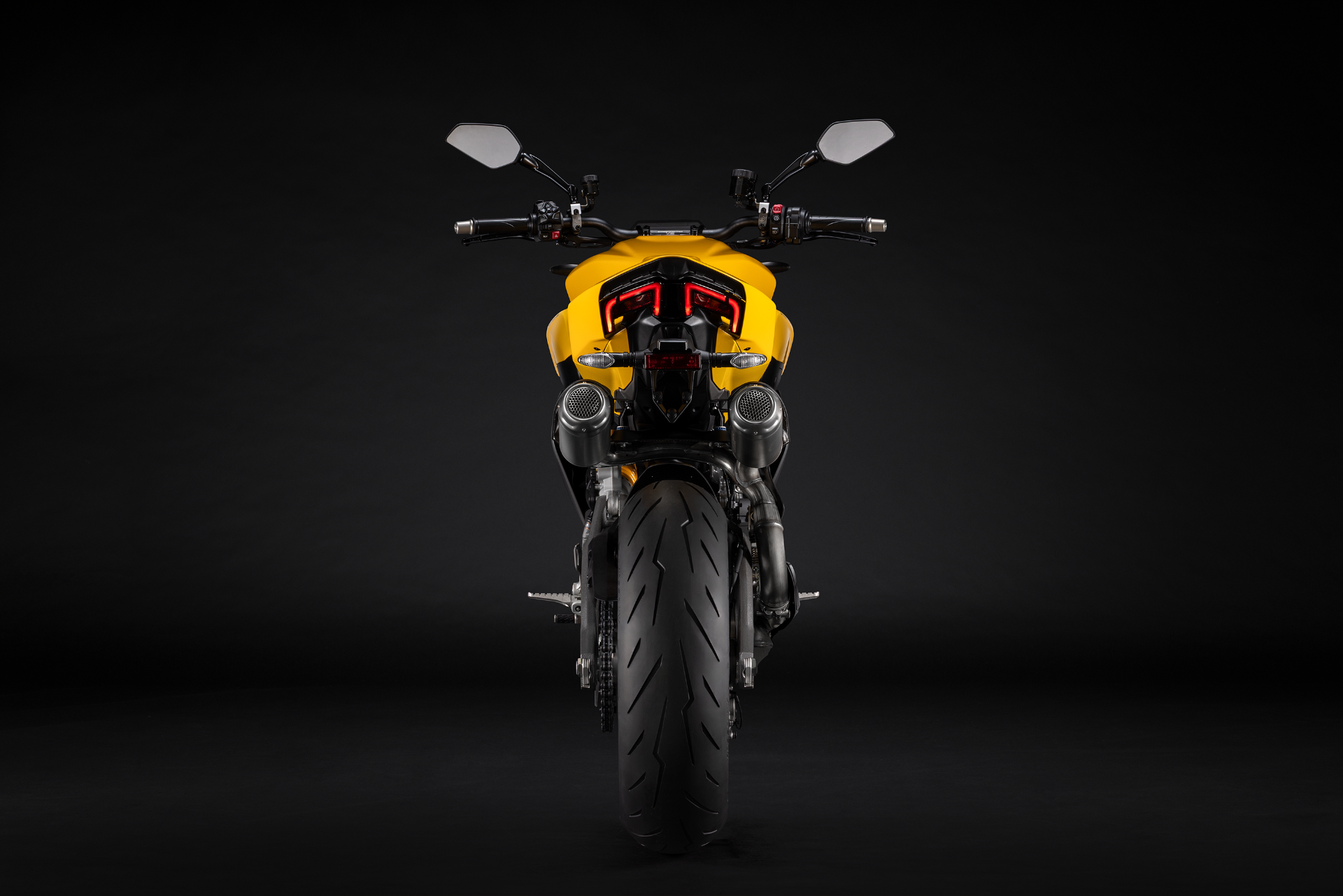 2026 Ducati Streetfighter V2S in Portland, Oregon - Photo 6