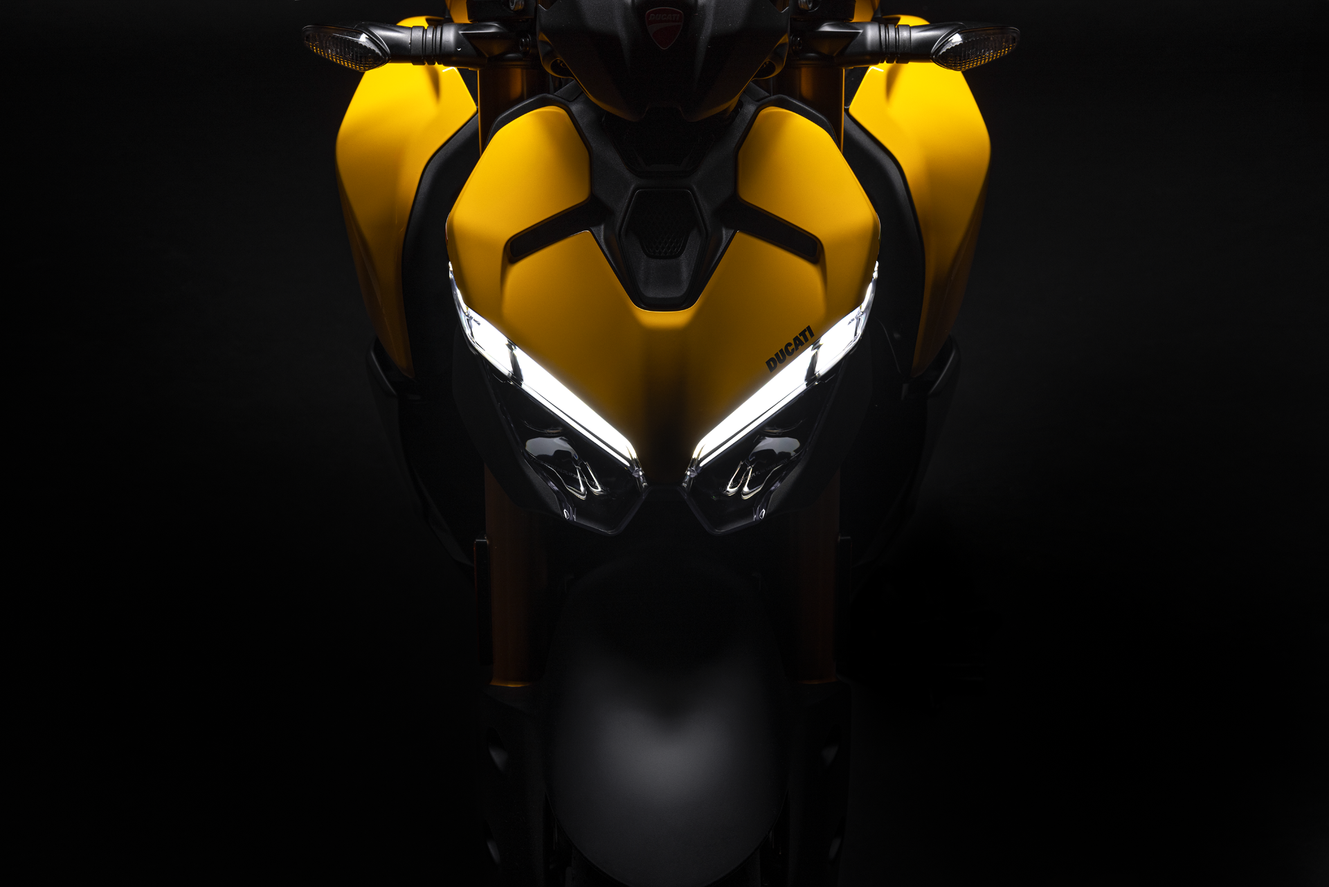 2026 Ducati Streetfighter V2S in Portland, Oregon - Photo 16