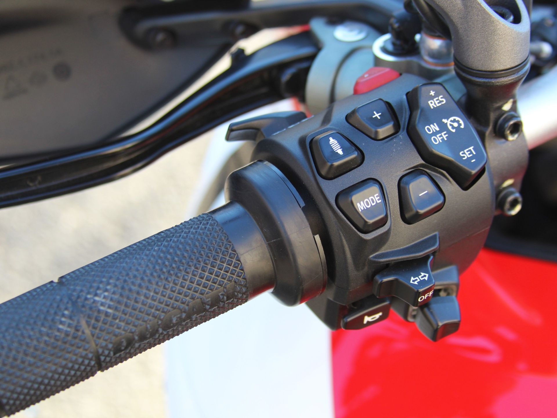 2023 Ducati Multistrada V4 Pikes Peak in Portland, Oregon - Photo 6