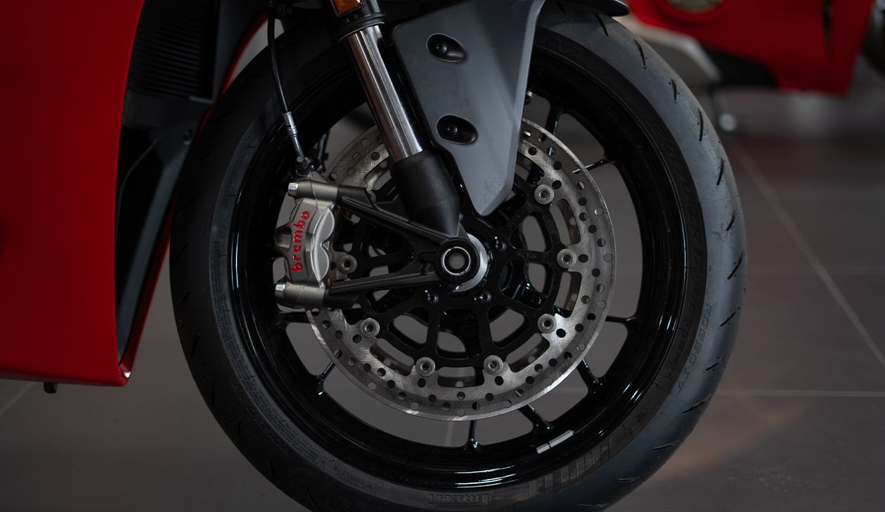 2026 Ducati Panigale V2 in Portland, Oregon - Photo 4