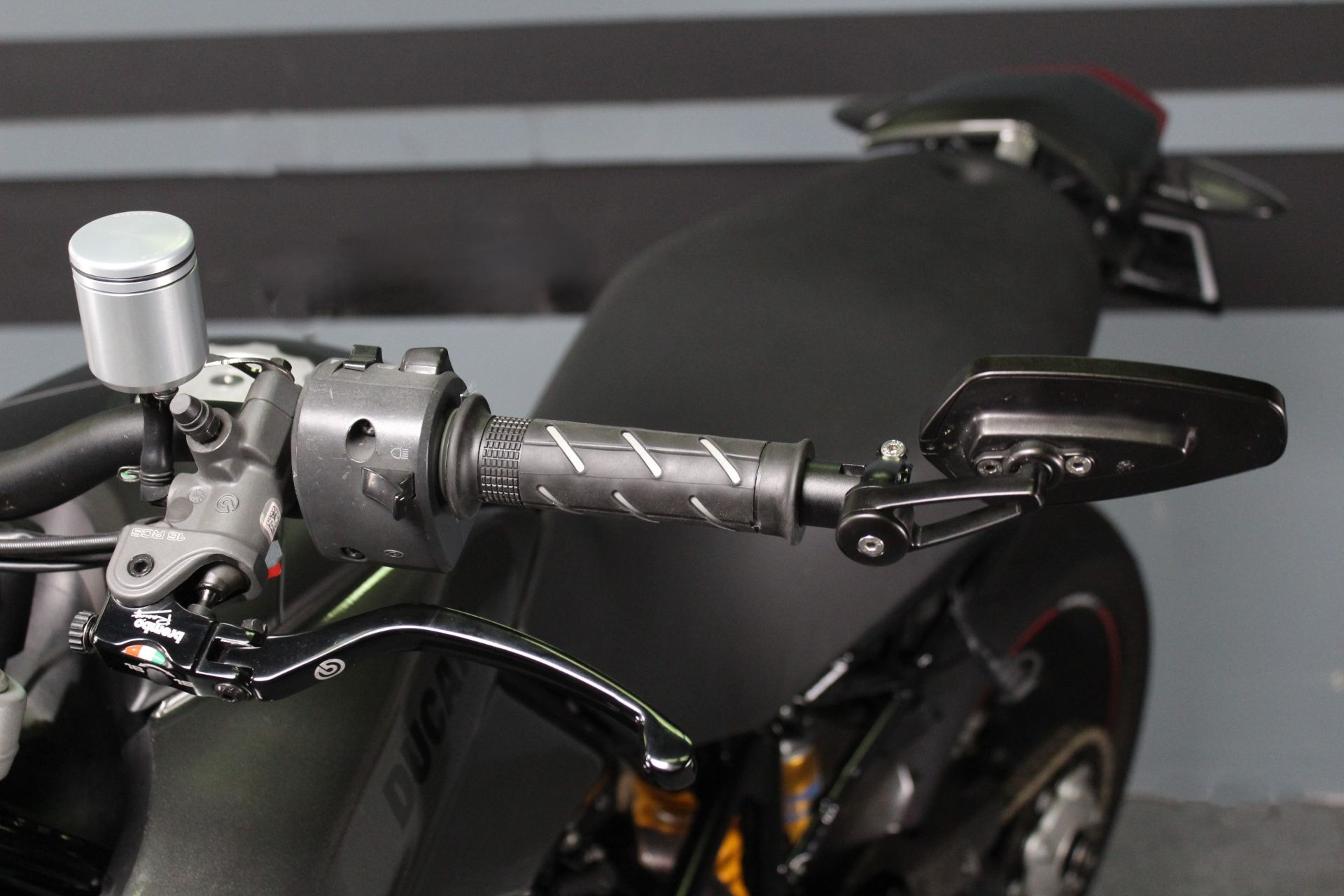 2008 Ducati Hypermotard 1100 S in Portland, Oregon - Photo 9