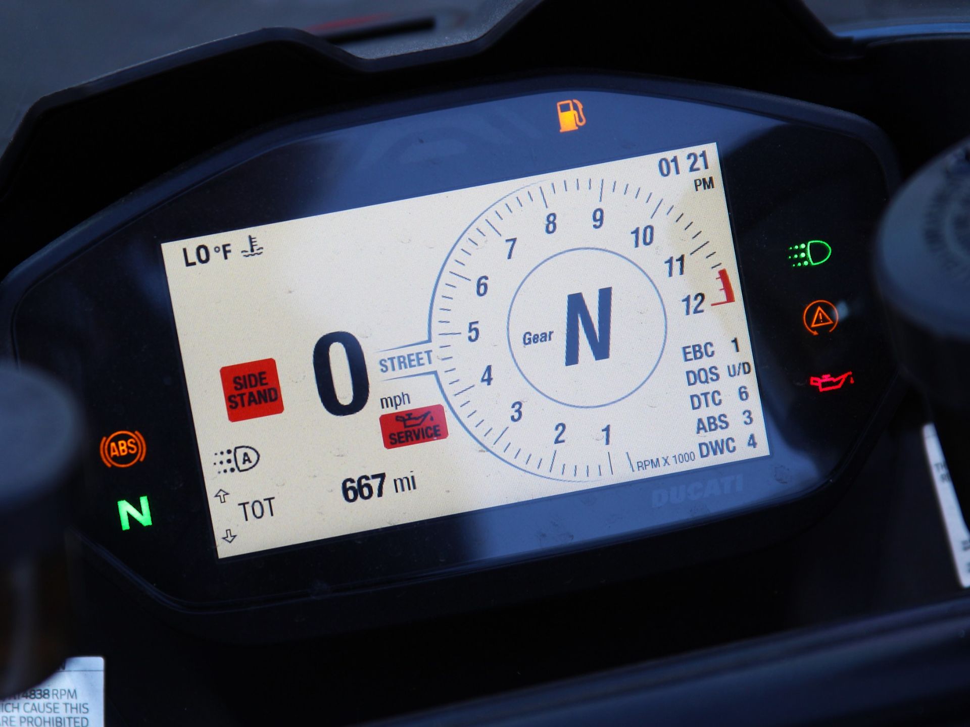 2023 Ducati Panigale V2 Bayliss 1st Championship 20th Anniversary in Portland, Oregon - Photo 17