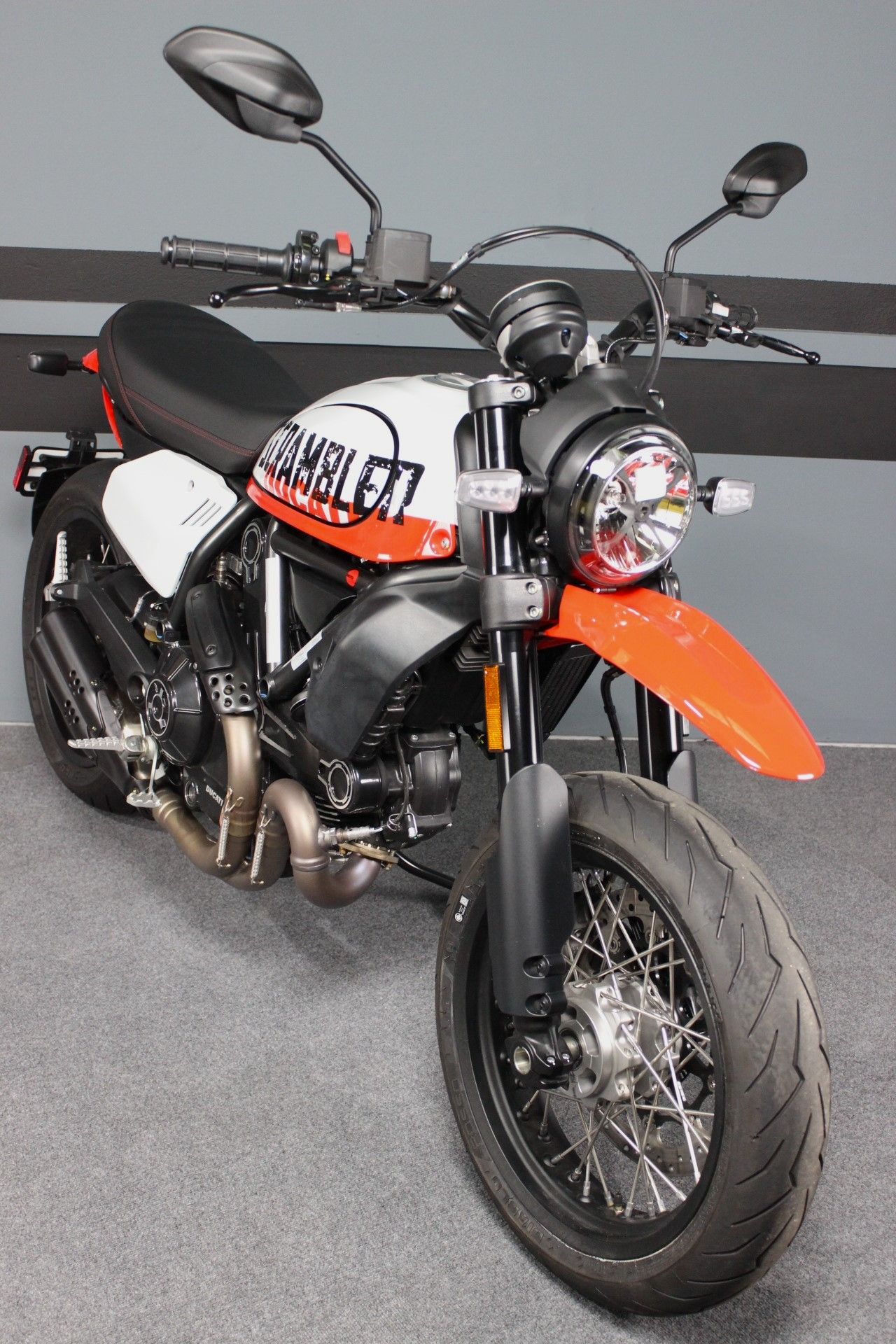 2022 Ducati Scrambler Urban Motard in Portland, Oregon - Photo 2