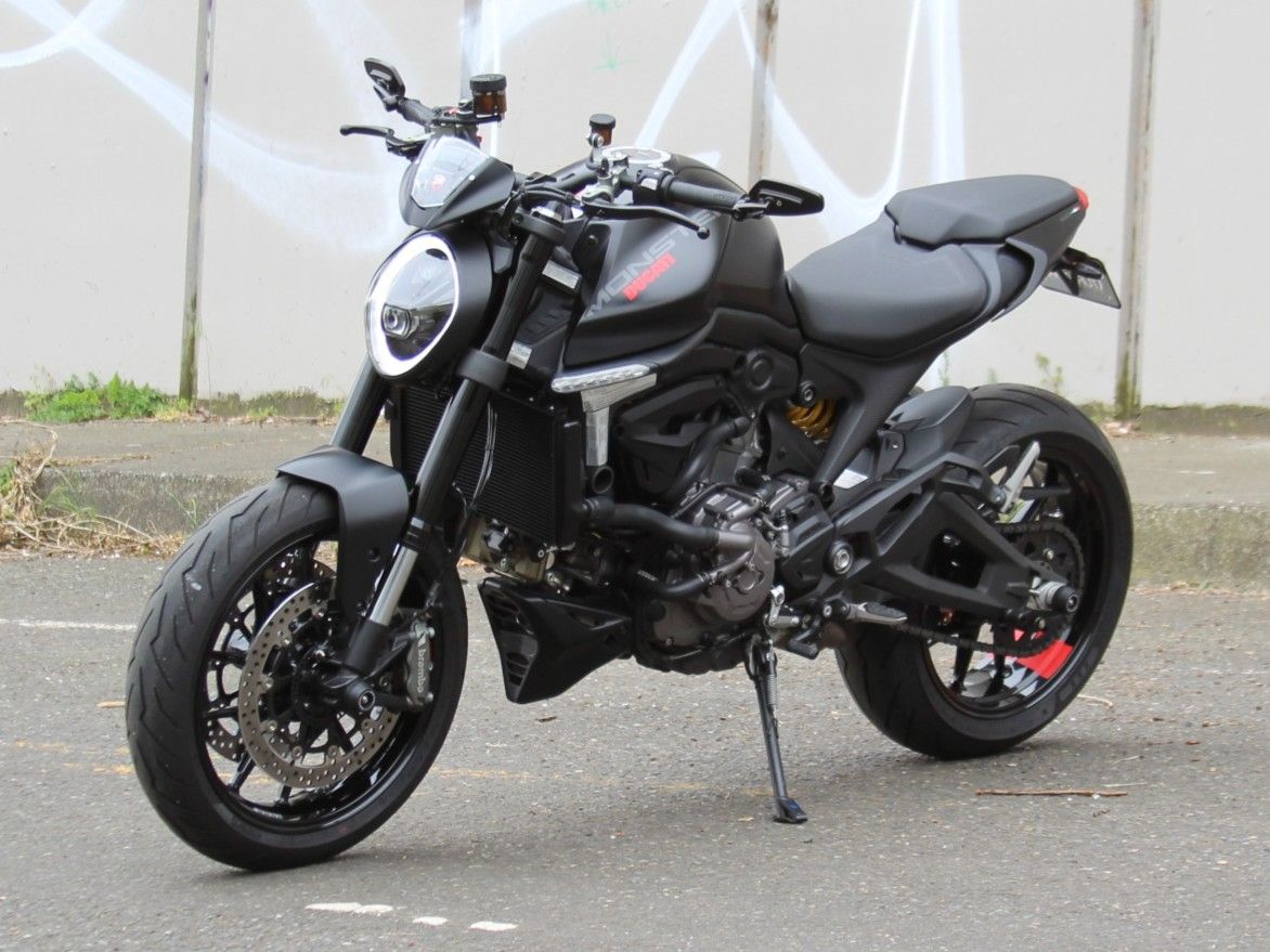 2022 Ducati Monster + in Portland, Oregon - Photo 3