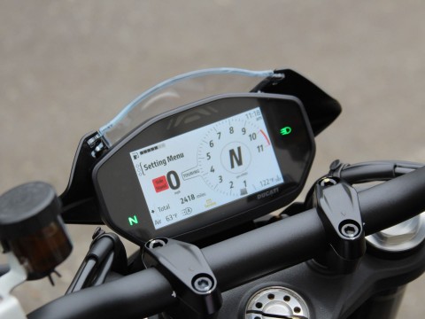 2022 Ducati Monster + in Portland, Oregon - Photo 7