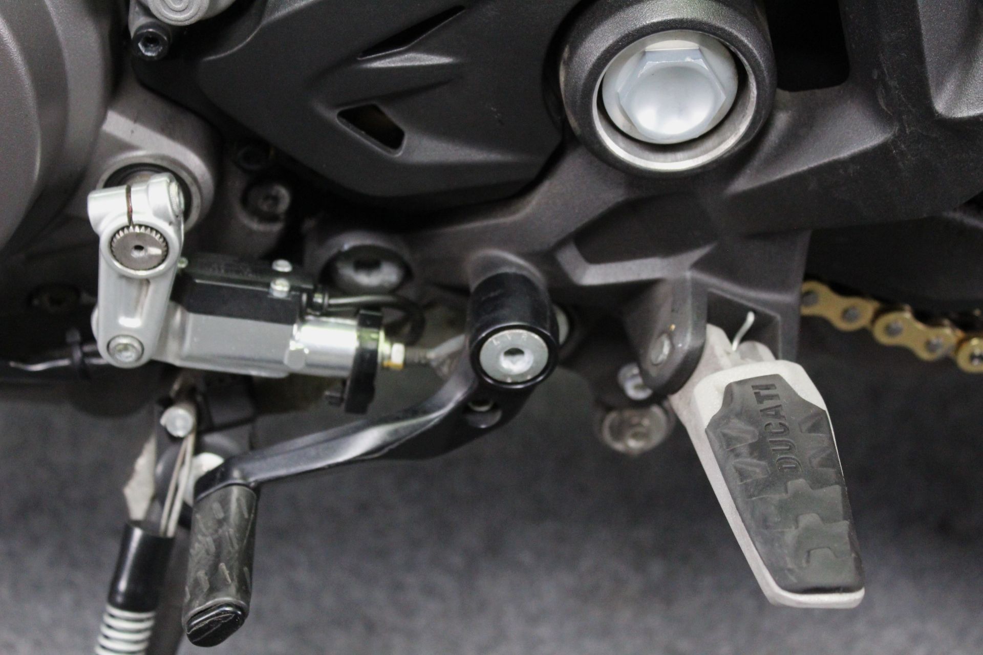 2022 Ducati Monster + in Portland, Oregon - Photo 13