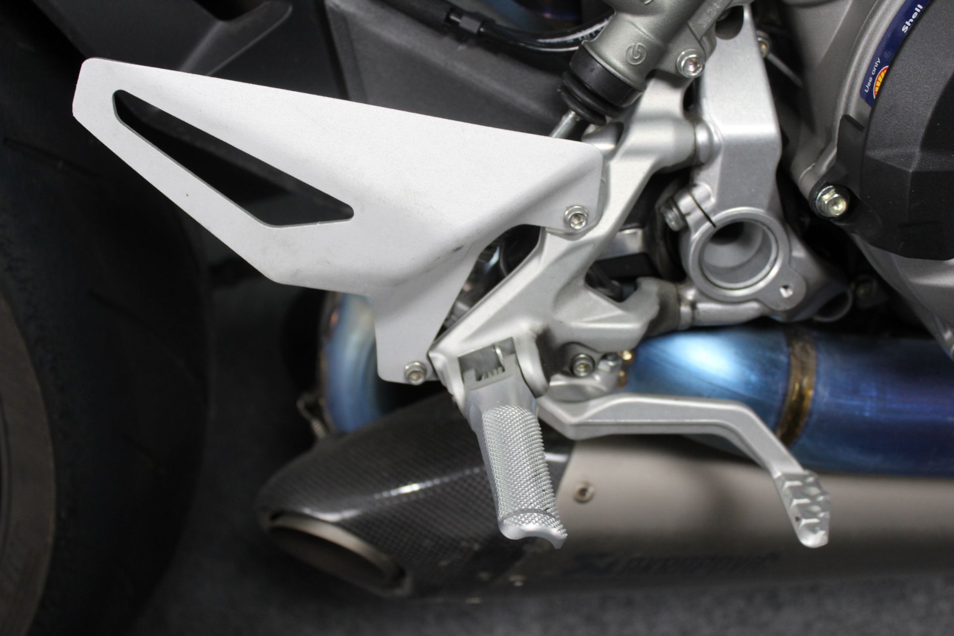 2024 Ducati Streetfighter V2 in Portland, Oregon - Photo 12