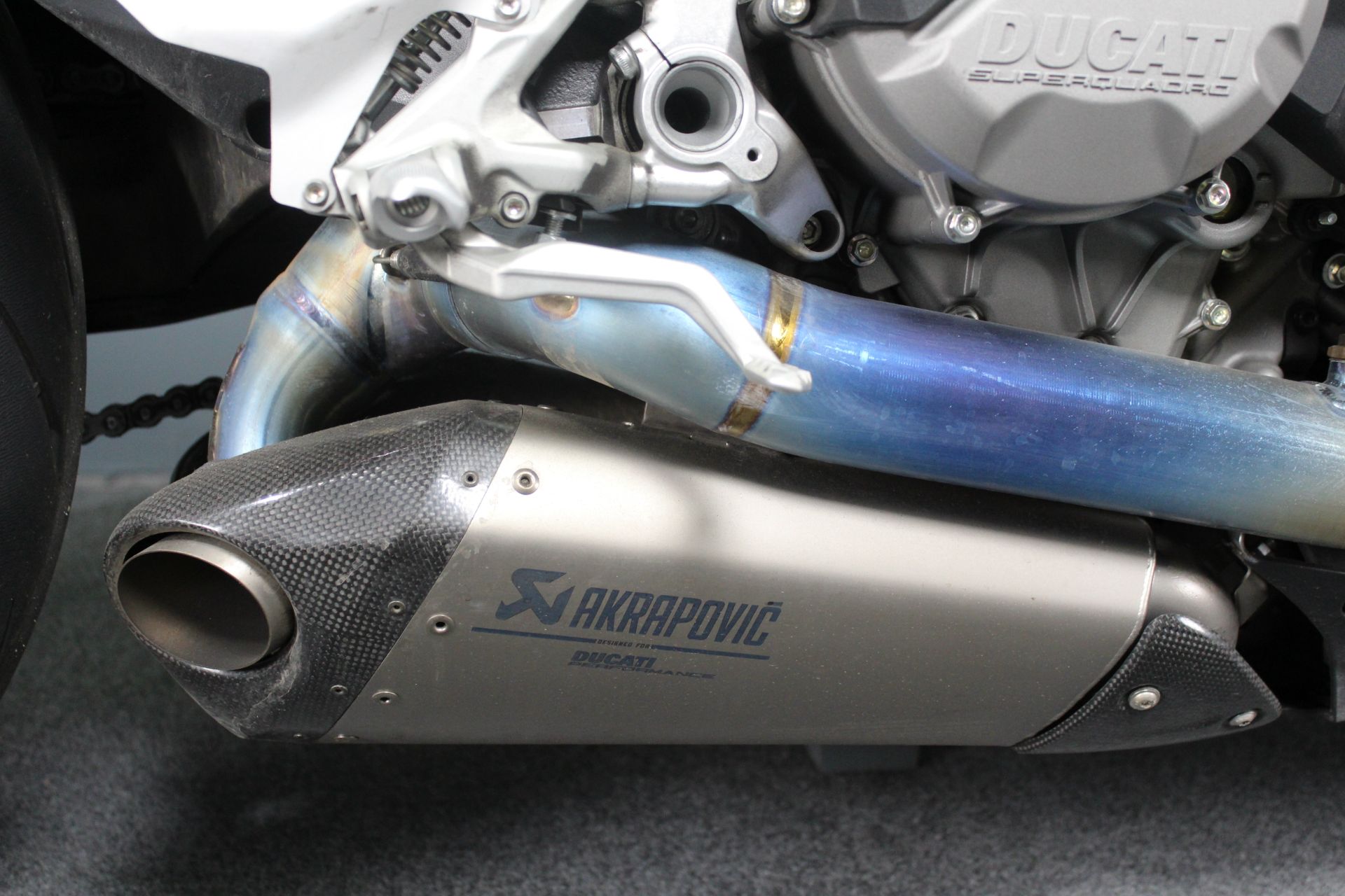 2024 Ducati Streetfighter V2 in Portland, Oregon - Photo 15