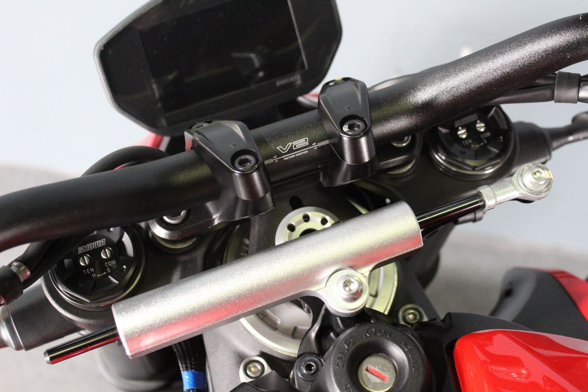 2024 Ducati Streetfighter V2 in Portland, Oregon - Photo 7