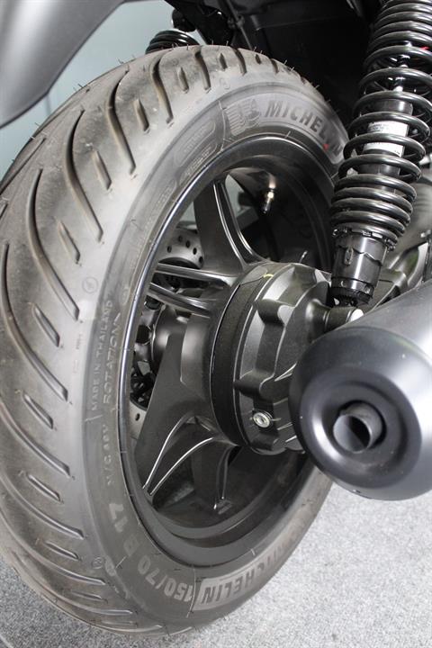 2024 Moto Guzzi V7 Stone Corsa in Portland, Oregon - Photo 18