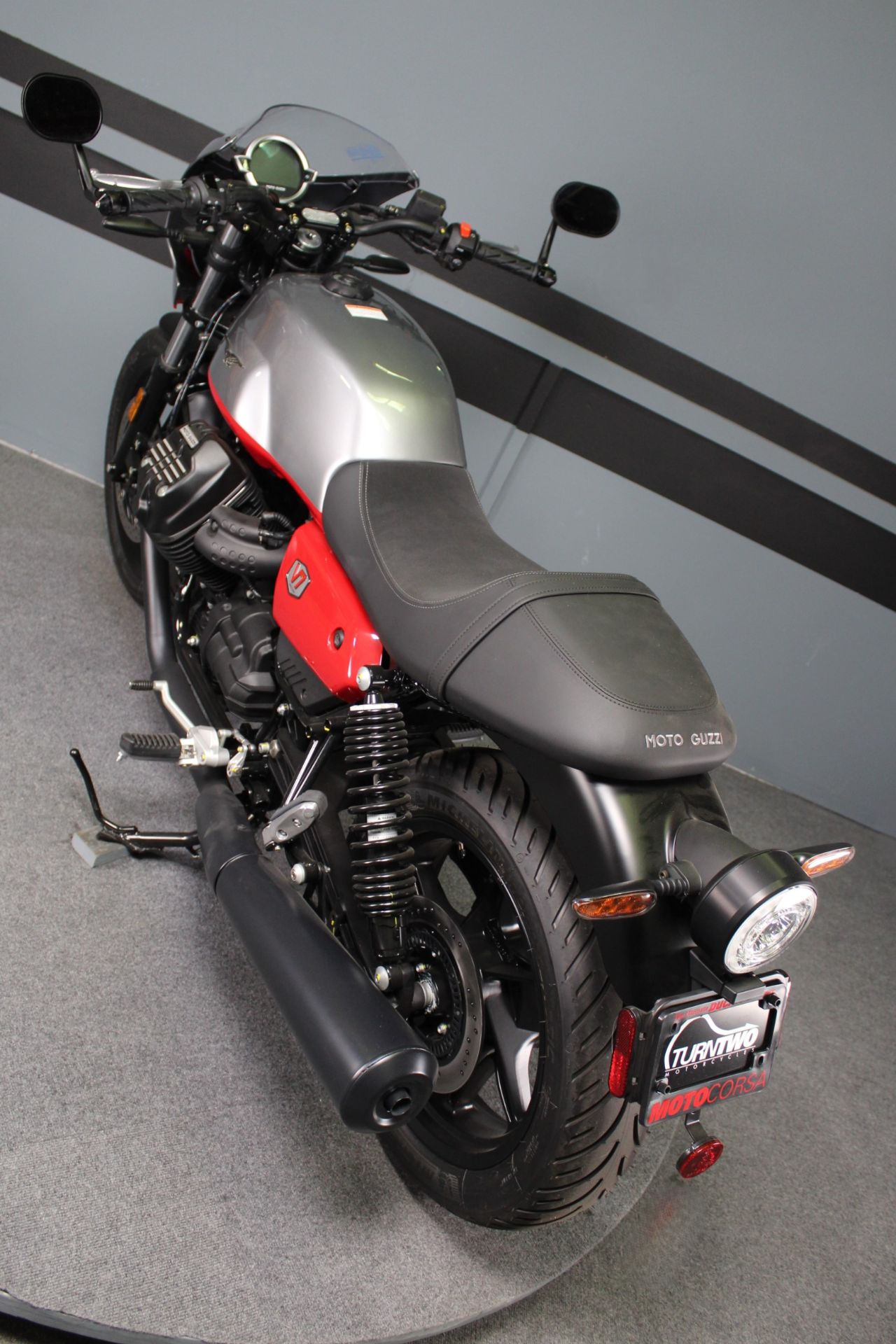2024 Moto Guzzi V7 Stone Corsa in Portland, Oregon - Photo 3