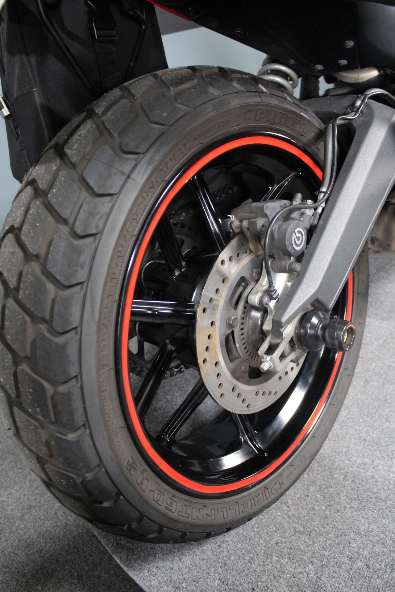 2016 Ducati Scrambler Icon in Portland, Oregon - Photo 18