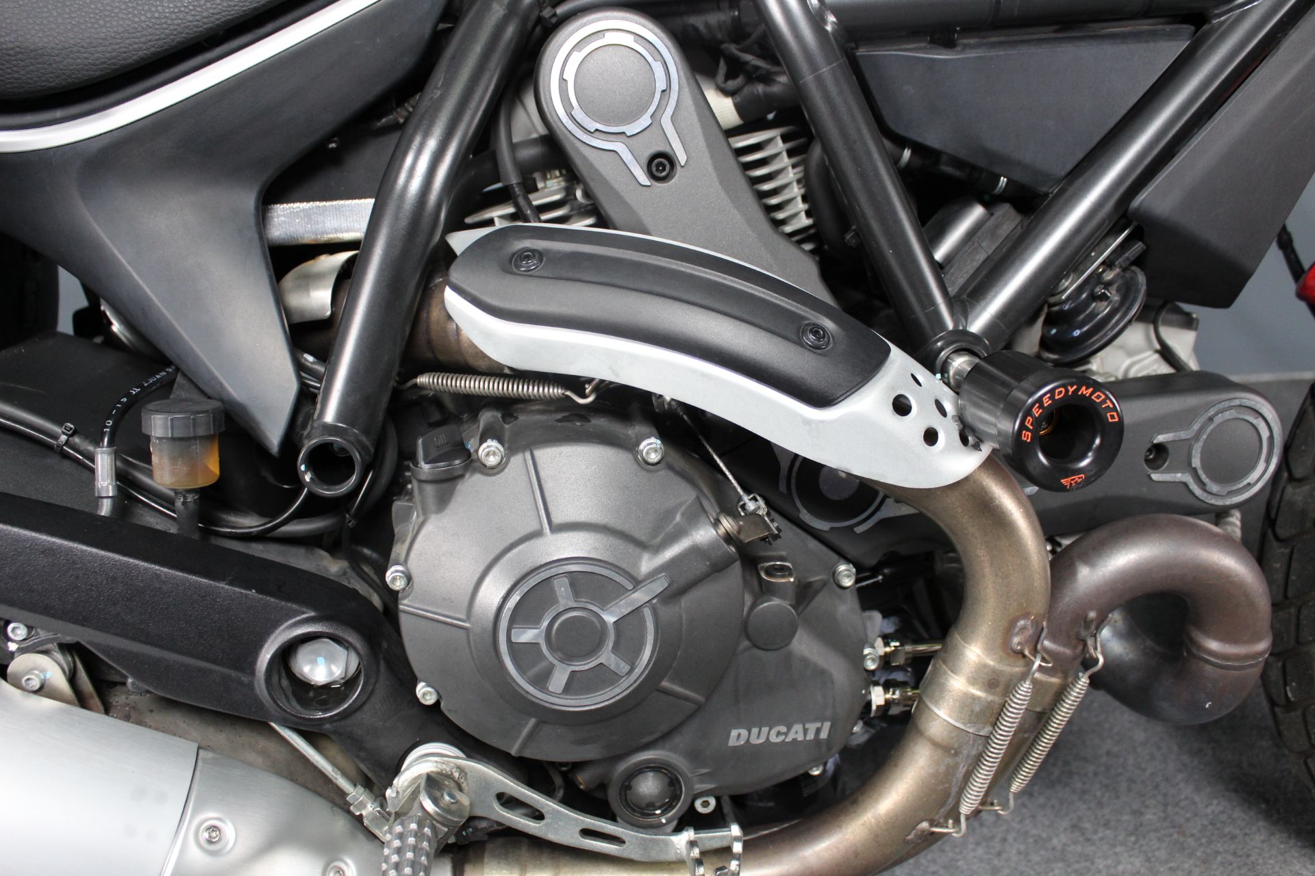 2016 Ducati Scrambler Icon in Portland, Oregon - Photo 11