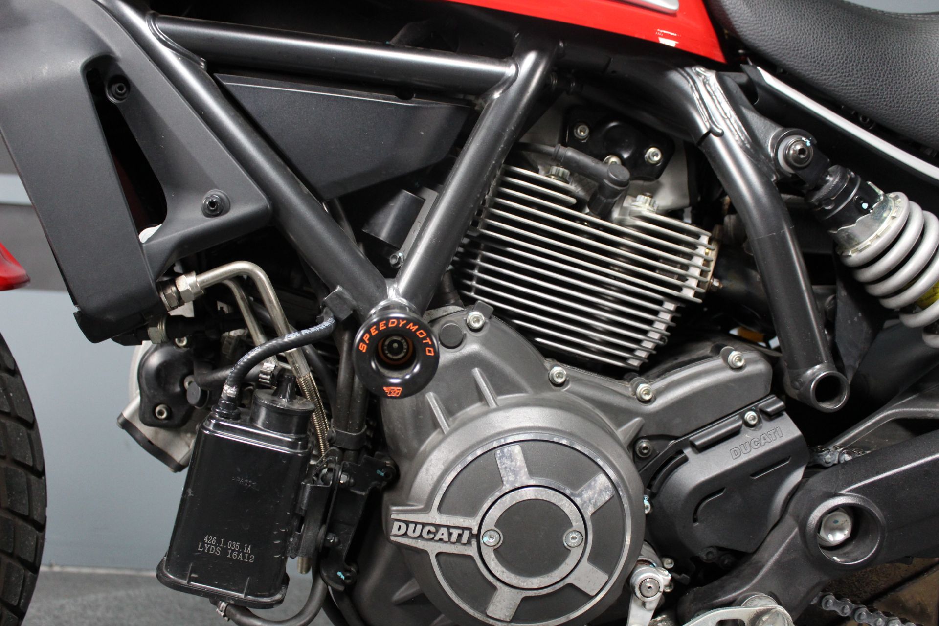 2016 Ducati Scrambler Icon in Portland, Oregon - Photo 12