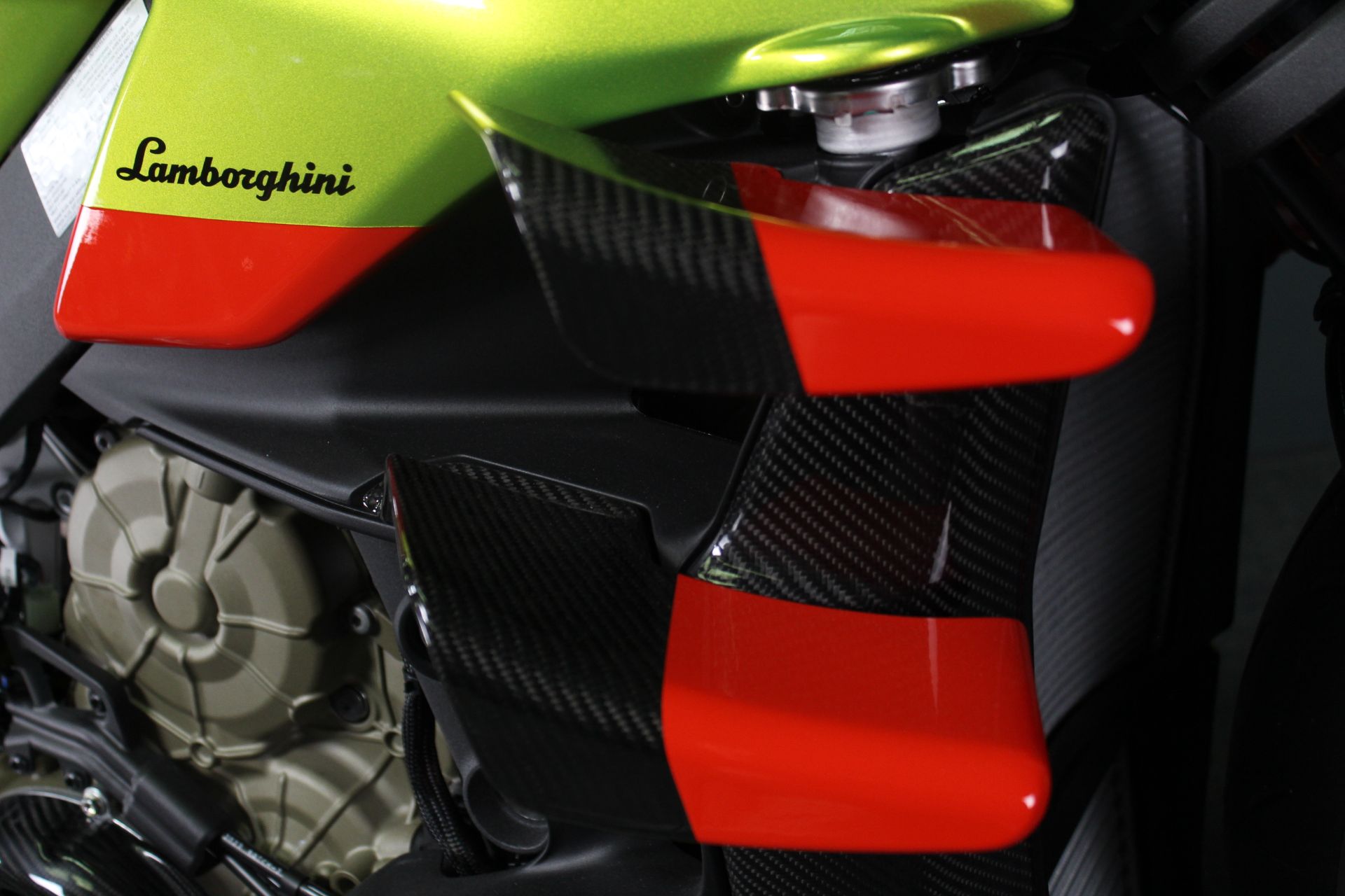 2023 Ducati Streetfighter V4 Lamborghini in Portland, Oregon - Photo 14