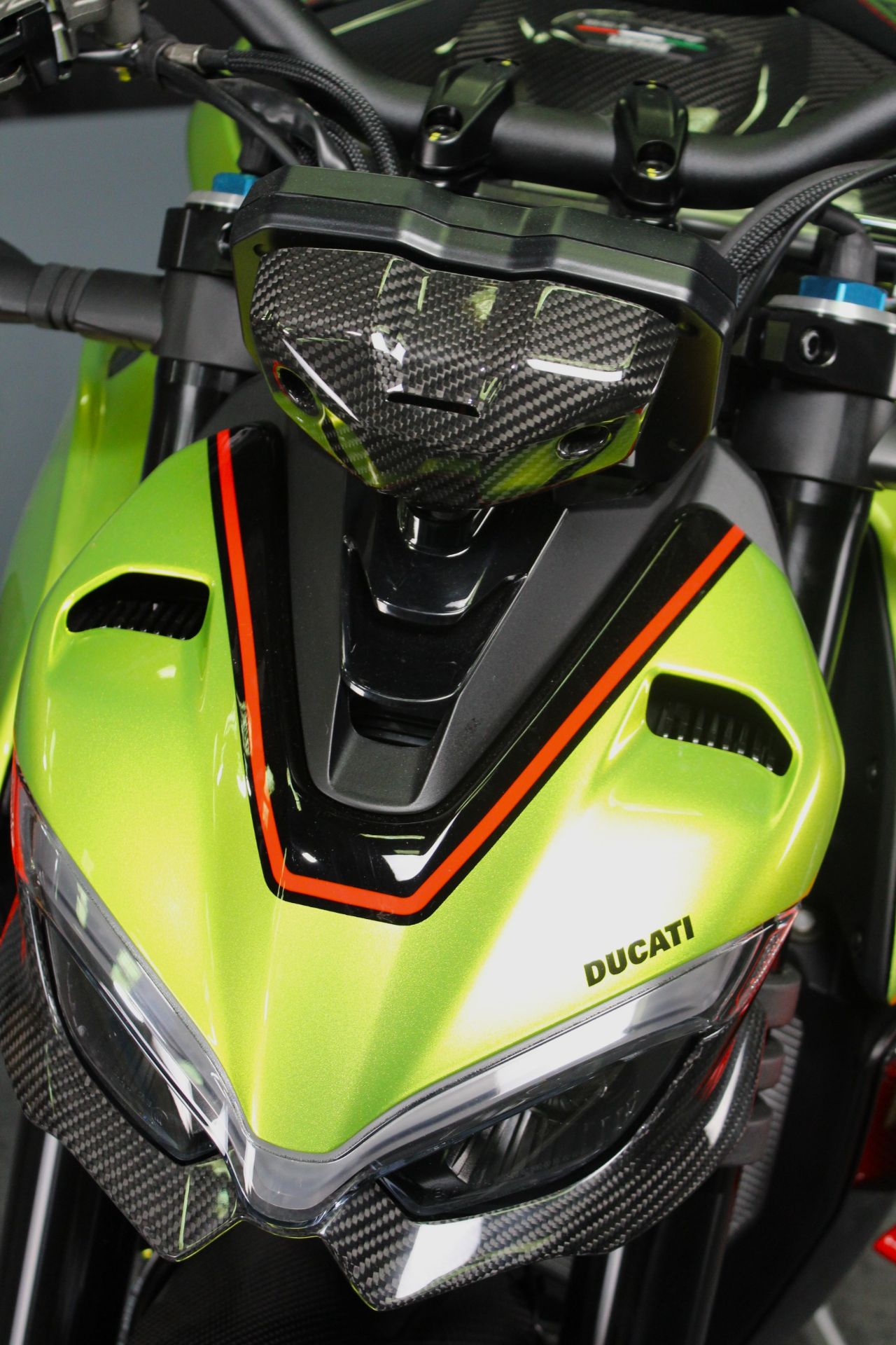 2023 Ducati Streetfighter V4 Lamborghini in Portland, Oregon - Photo 8