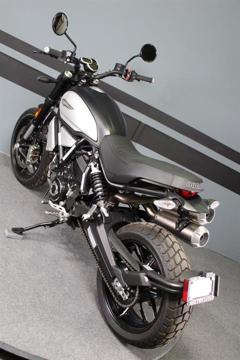 2023 Ducati Scrambler 1100 Dark PRO in Portland, Oregon - Photo 3