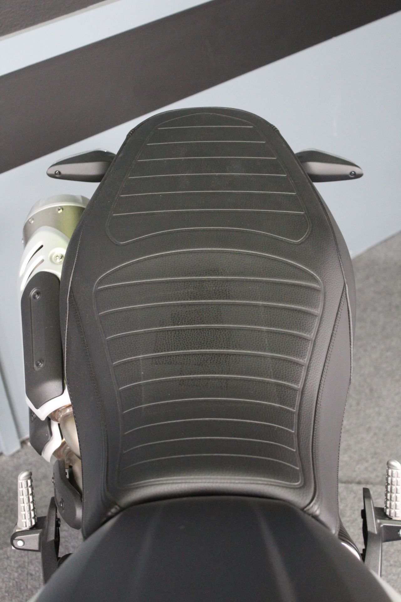 2023 Ducati Scrambler 1100 Dark PRO in Portland, Oregon - Photo 17