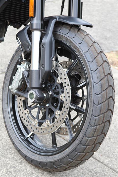 2023 Ducati Scrambler 1100 Dark PRO in Portland, Oregon - Photo 6