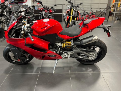 2026 Ducati Panigale V2 S in Portland, Oregon - Photo 10