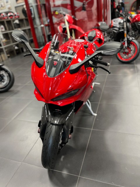 2026 Ducati Panigale V2 S in Portland, Oregon - Photo 13