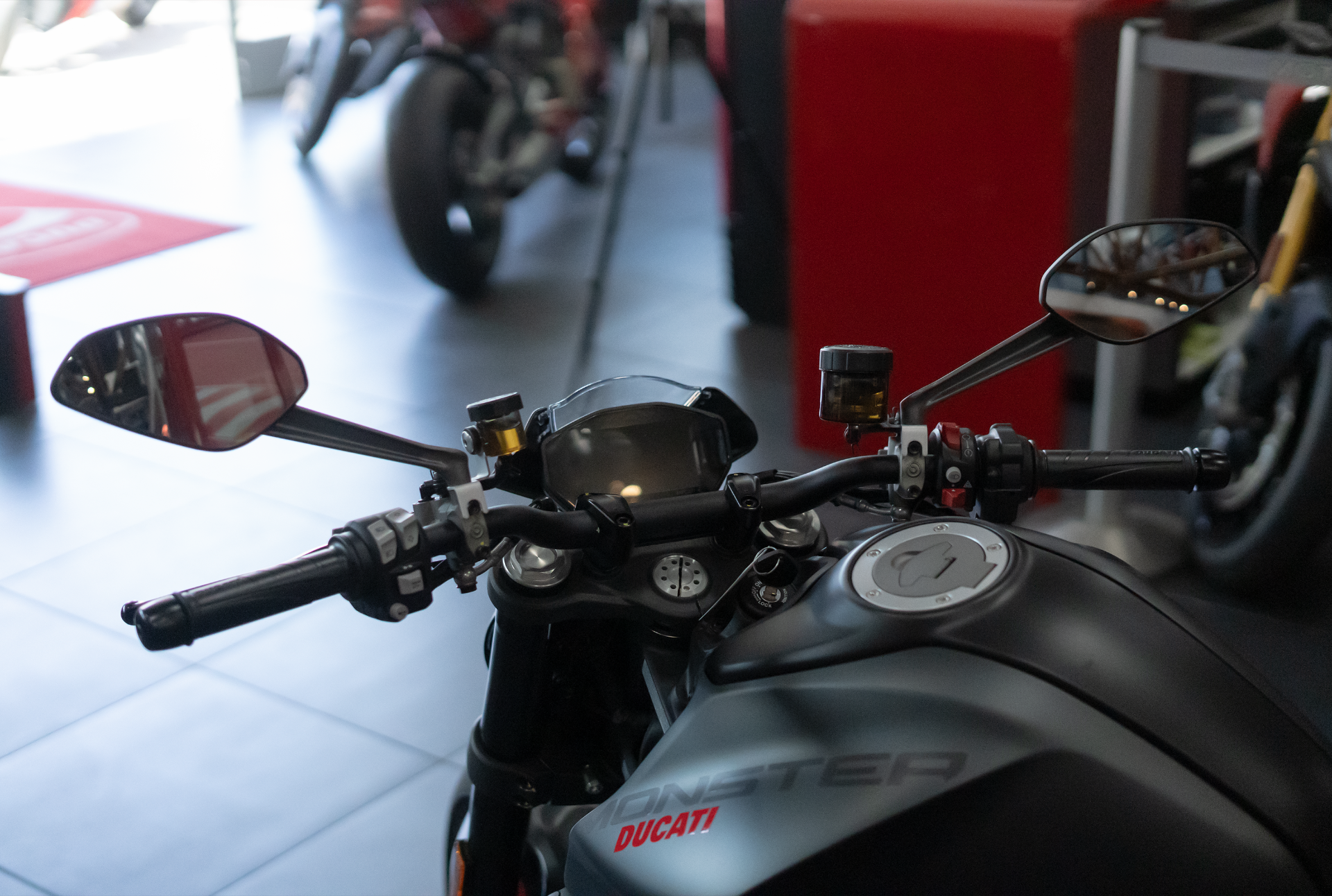 2025 Ducati Monster + in Portland, Oregon - Photo 4