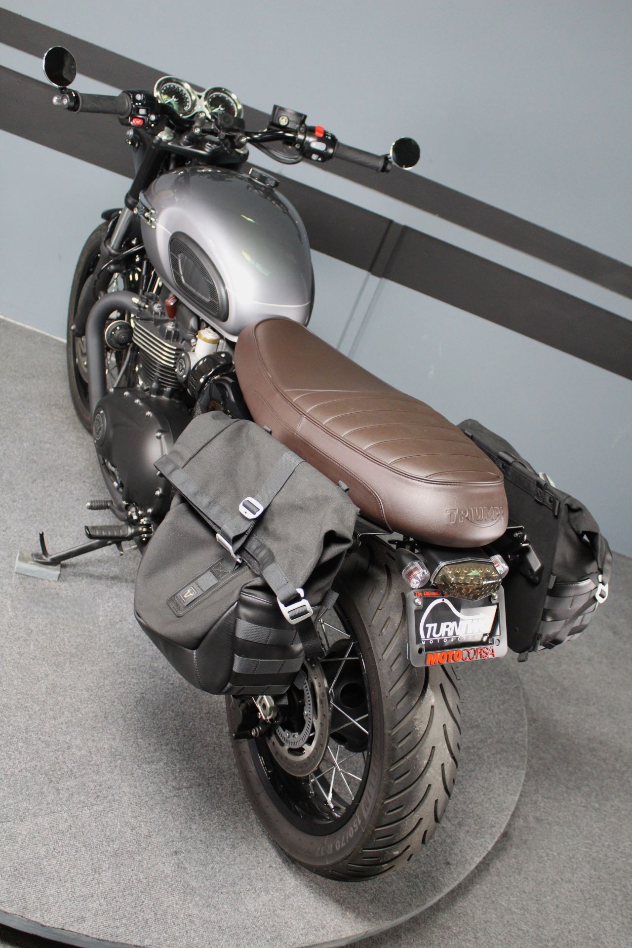 2024 Triumph Bonneville T120 Black in Portland, Oregon - Photo 3