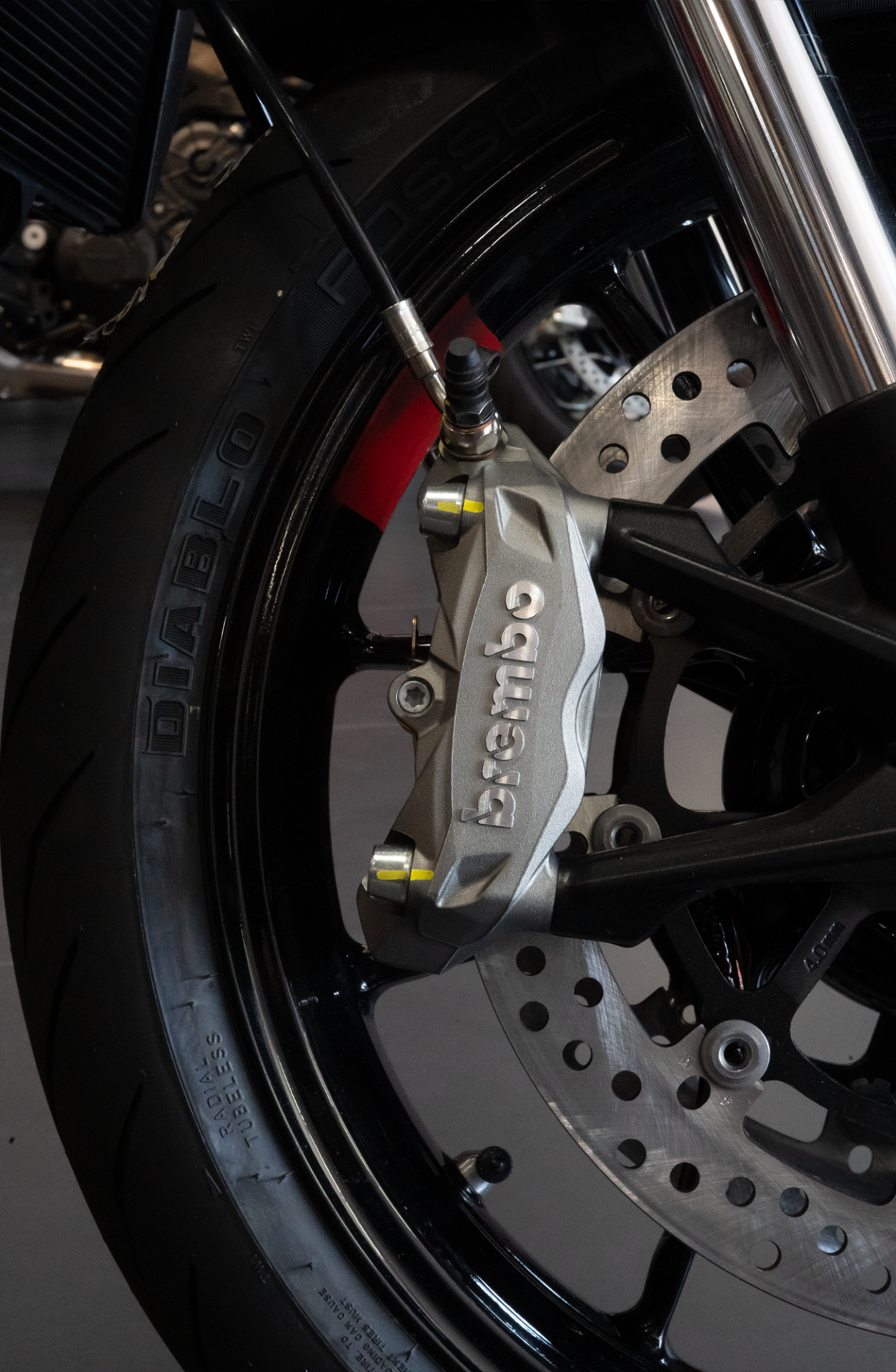 2025 Ducati Monster in Portland, Oregon - Photo 6