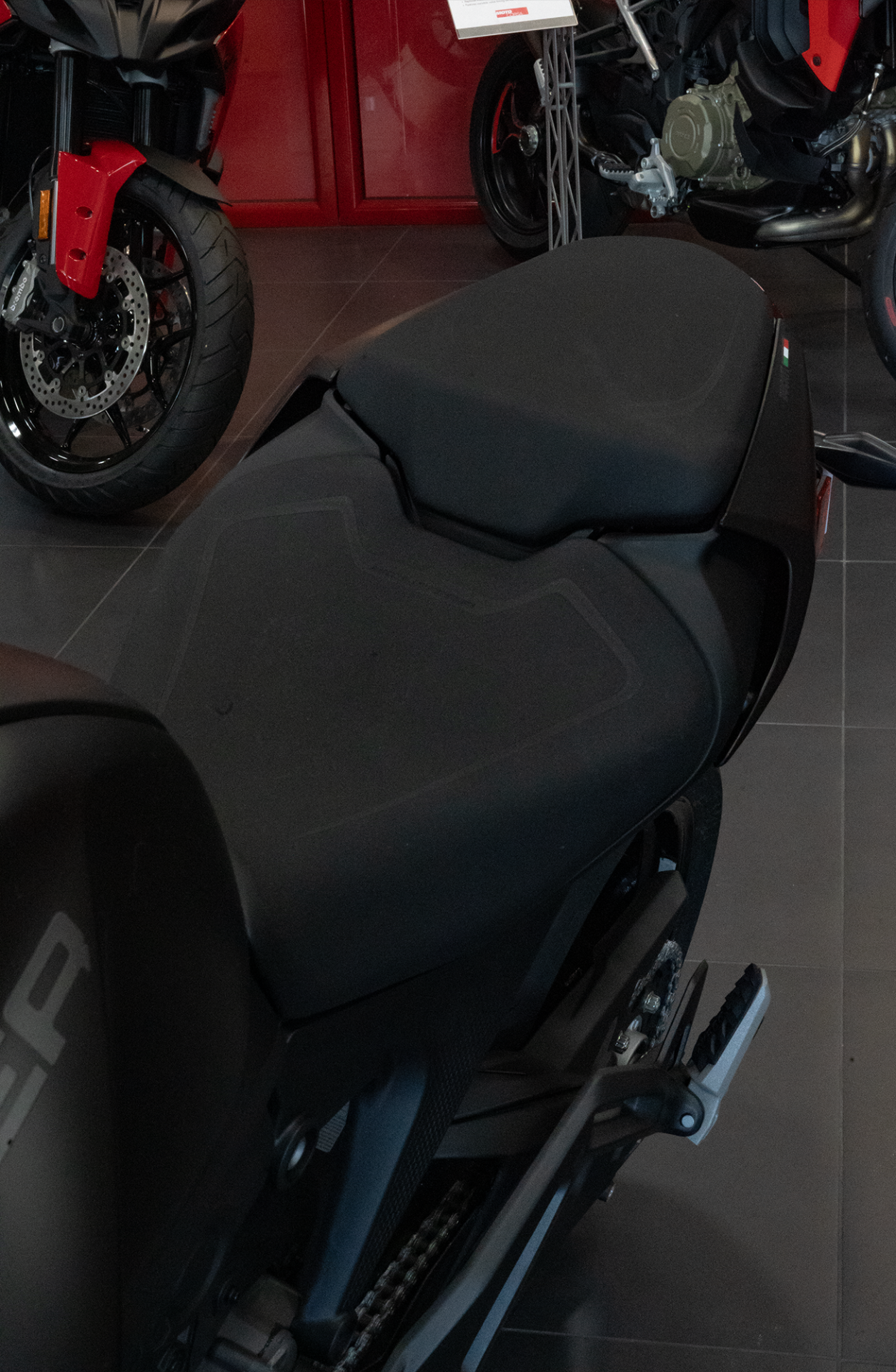 2025 Ducati Monster in Portland, Oregon - Photo 8