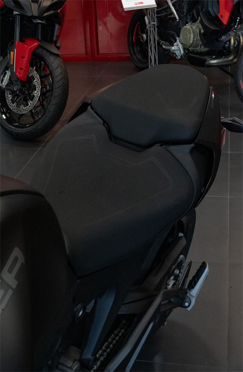 2025 Ducati Monster in Portland, Oregon - Photo 8