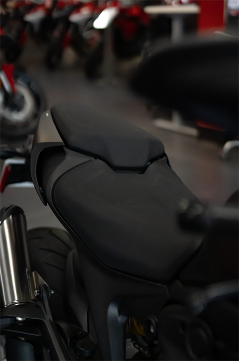 2025 Ducati Monster in Portland, Oregon - Photo 9