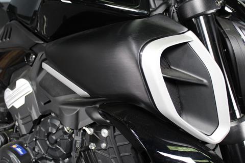 2023 Ducati Diavel V4 in Portland, Oregon - Photo 10