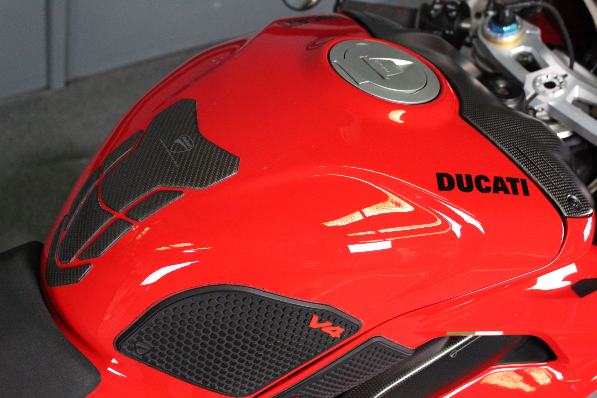 2023 Ducati Panigale V4 S in Portland, Oregon - Photo 10