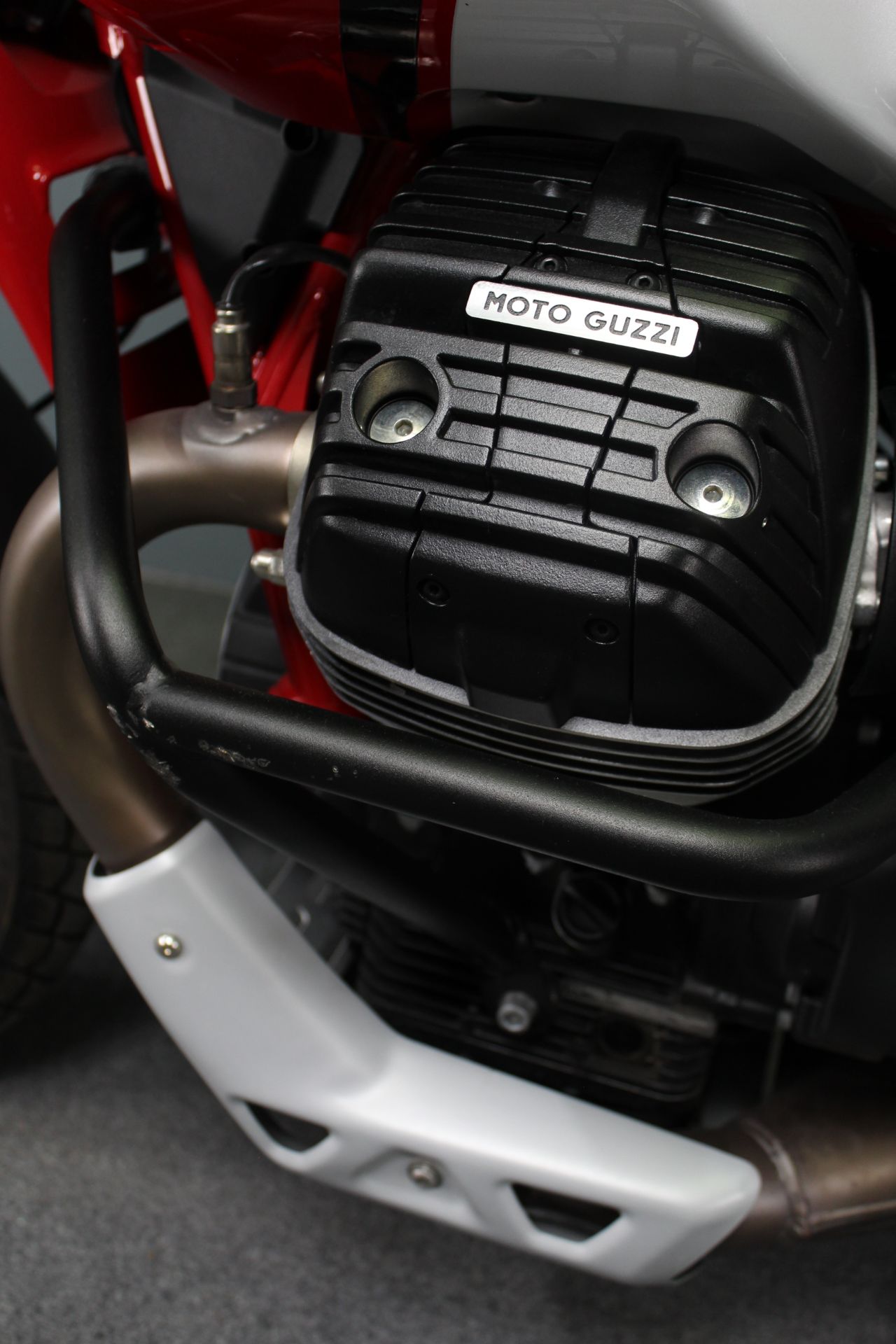 2021 Moto Guzzi V85 TT Adventure E5 in Portland, Oregon - Photo 14